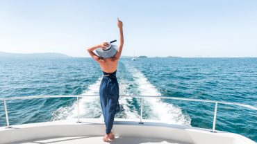 Ultimate Hurghada Travel Guide: Beaches and Diving Adventures