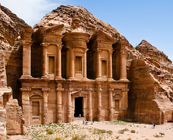 مدن تاريخية تعكس الحضارة والثقافة عبر العصور