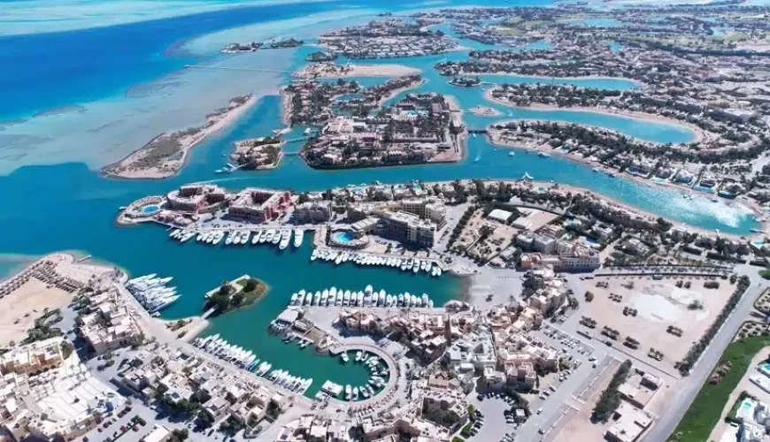 El Gouna resort town in Egypt featuring lagoons, luxury resorts, and Red Sea views