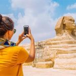 Guided tours led by professional local experts exploring top travel destinations