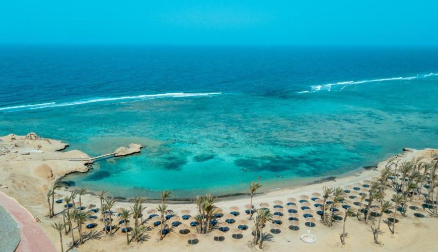 Budget Travel Guide showing affordable travel destinations, tips, and cost-saving strategies