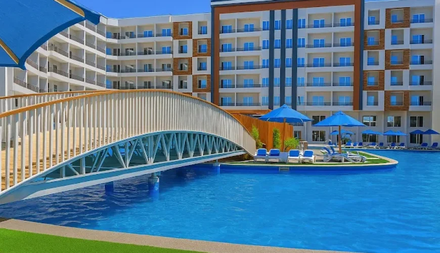 Best adults-only resorts in Hurghada with luxury beachfront pools and Red Sea views