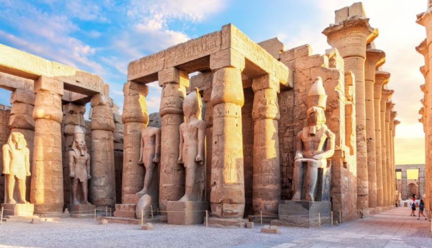 Cultural tourism in Egypt showcasing historic landmarks, local traditions, and cultural heritage