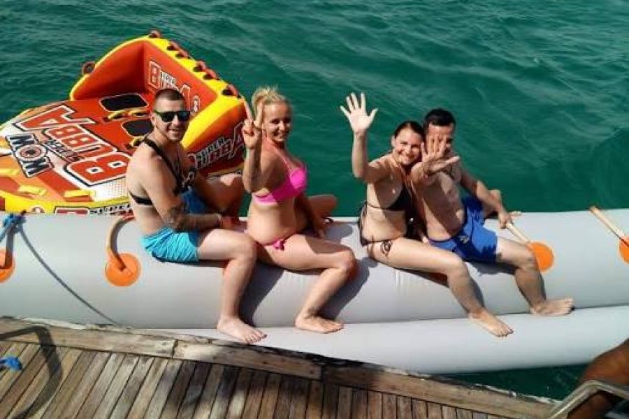 Banana Boat Ride, Speedboat