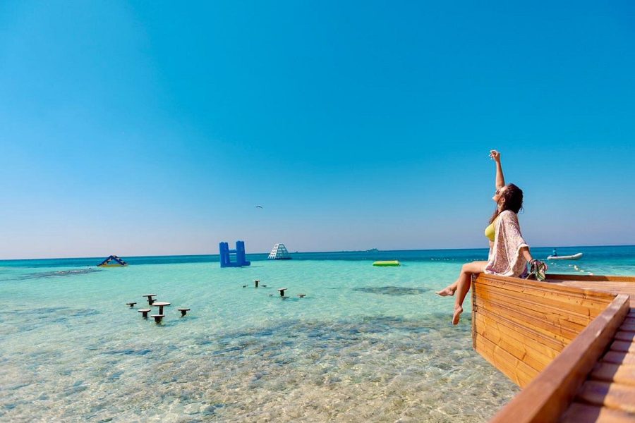 Paradise Island Full Day Tour Hurghada: Island Lunch, Foam Party & Snorkeling