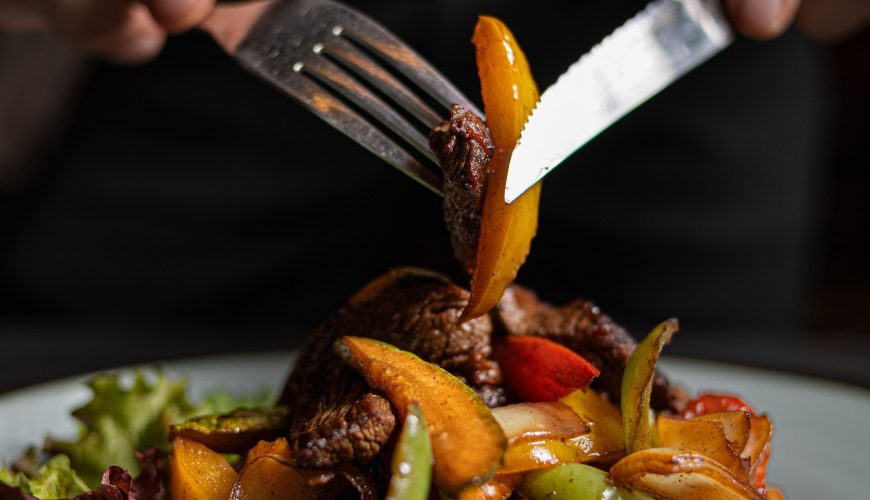 Best restaurants in Hurghada with Red Sea dining and Egyptian cuisine