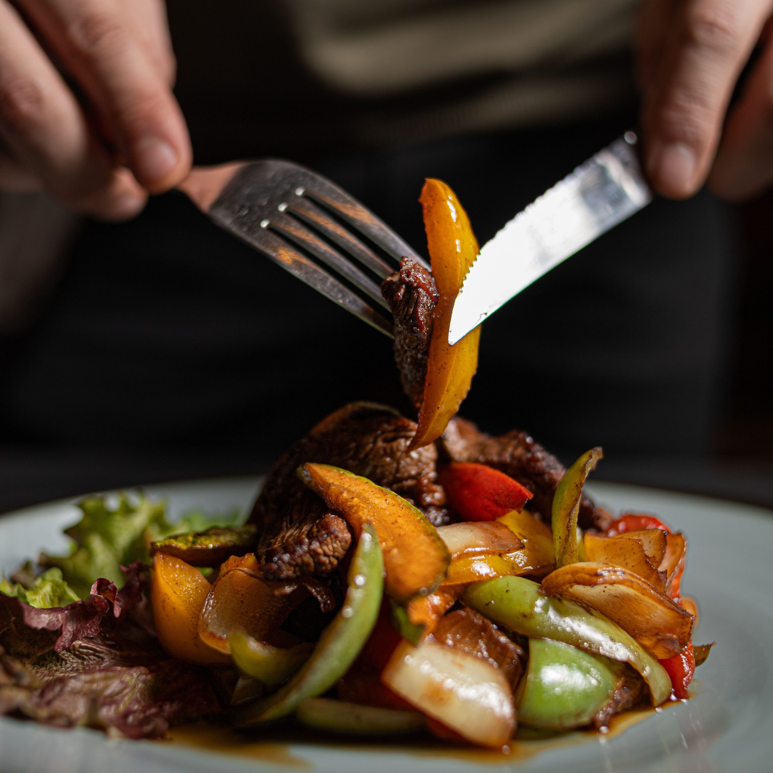 Best restaurants in Hurghada with Red Sea dining and Egyptian cuisine