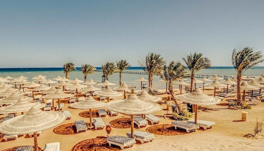 Hurghada in winter with sunny beaches and the Red Sea coastline