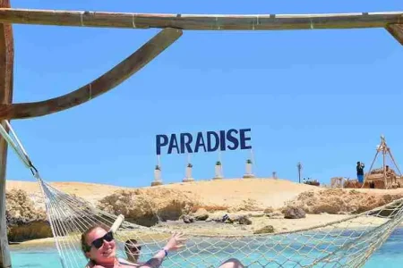 A Full Day in Paradise: Island Lunch and Foam Party in Hurghada