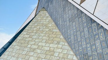 Grand Egyptian Museum and Giza Pyramids in Cairo, Egypt, featured on a VIP ancient Egypt sightseeing tour.